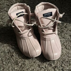 Sperry Kids Pink Duck Boots